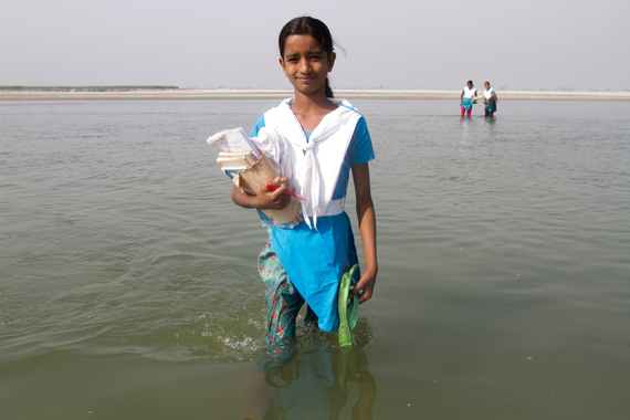 girl_standing_in_water.jpg